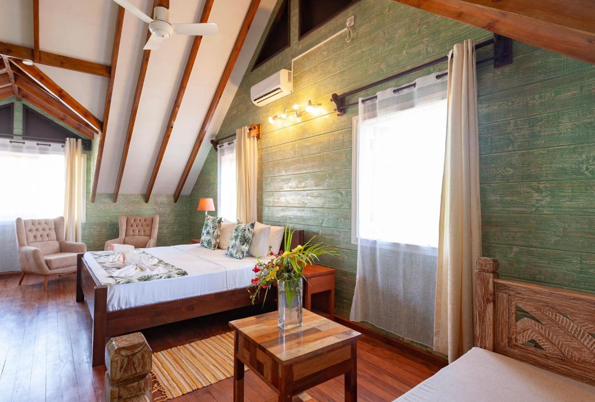 Ambiance Villa La Digue Exterior photo